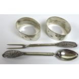 A pair of Elizabeth II silver napkin rings, Sterling silver Ltd. Sheffield, 1978, 3.3toz, together