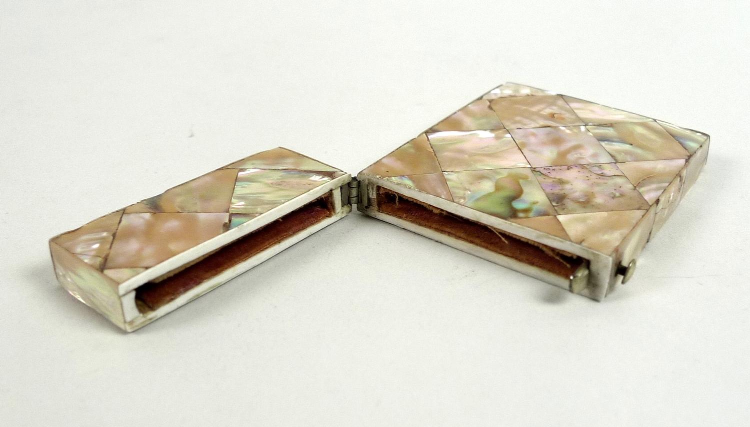 A group of three Georgian & Victorian card cases, comprising a Georgian tortoiseshell card case, - Image 7 of 11