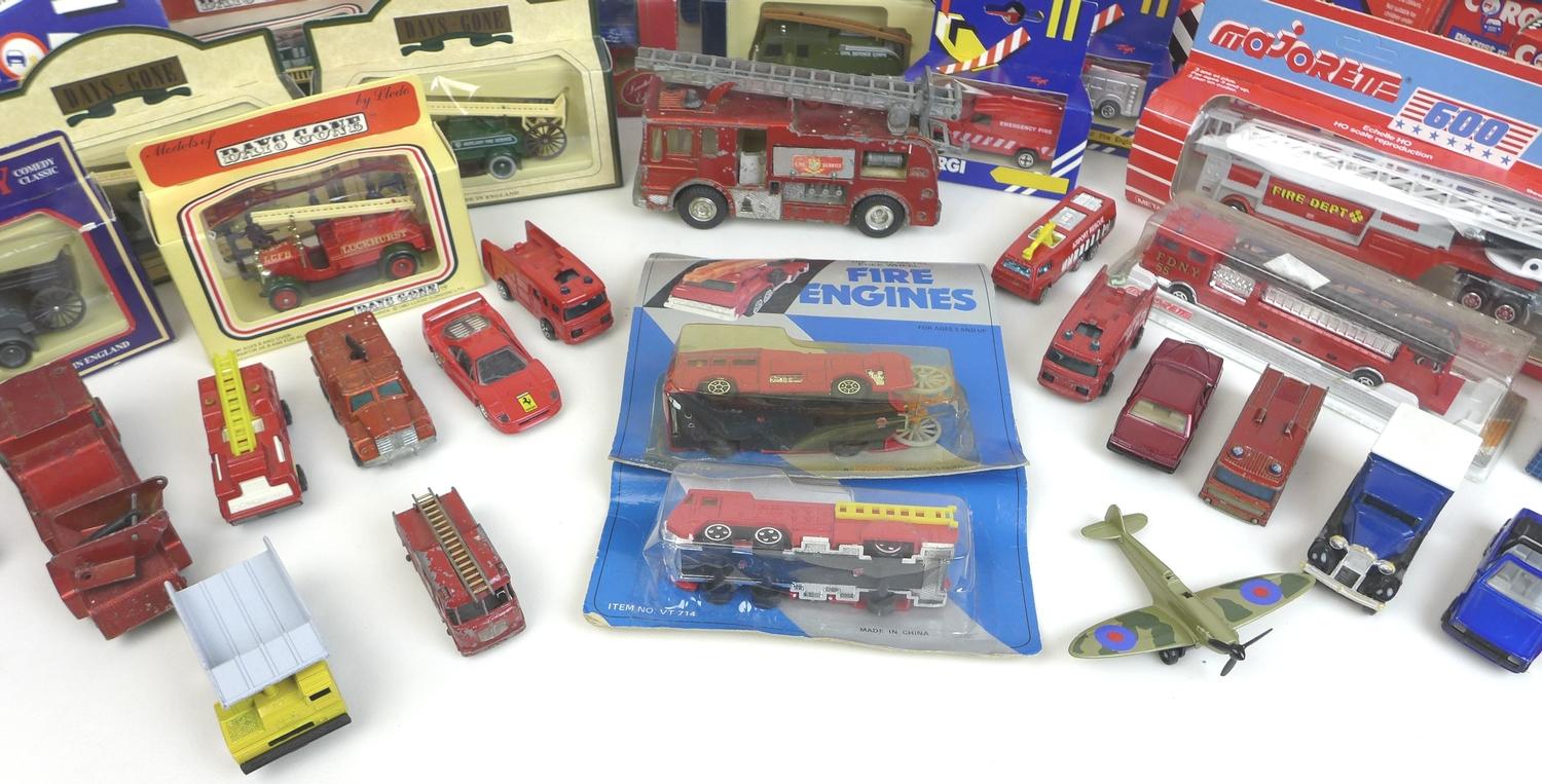 A group of over seventy late 20th century die-cast Corgi, Matchbox and other models, including Corgi - Image 2 of 7