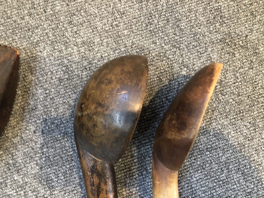 An unusual African hardwood combing tool (30cm), two wooden ladles, - Image 11 of 13