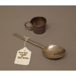 A slip top style spoon, possibly Exeter late 17th century, length 16.