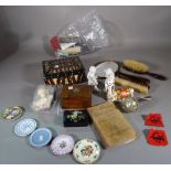 A quantity of collectables, including; a Royal Crown Derby Imari 'Llama' paperweight, boxed,