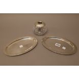 A pair of German oval dishes, detailed Handarbeit 925, 22.