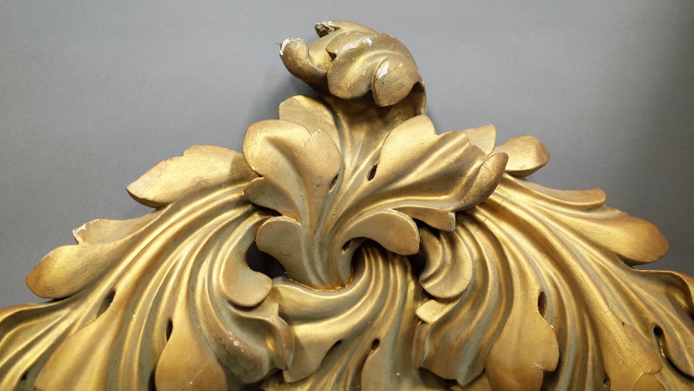 A pair of 19th large century gilt gesso acanthus corner mounts, - Image 3 of 3