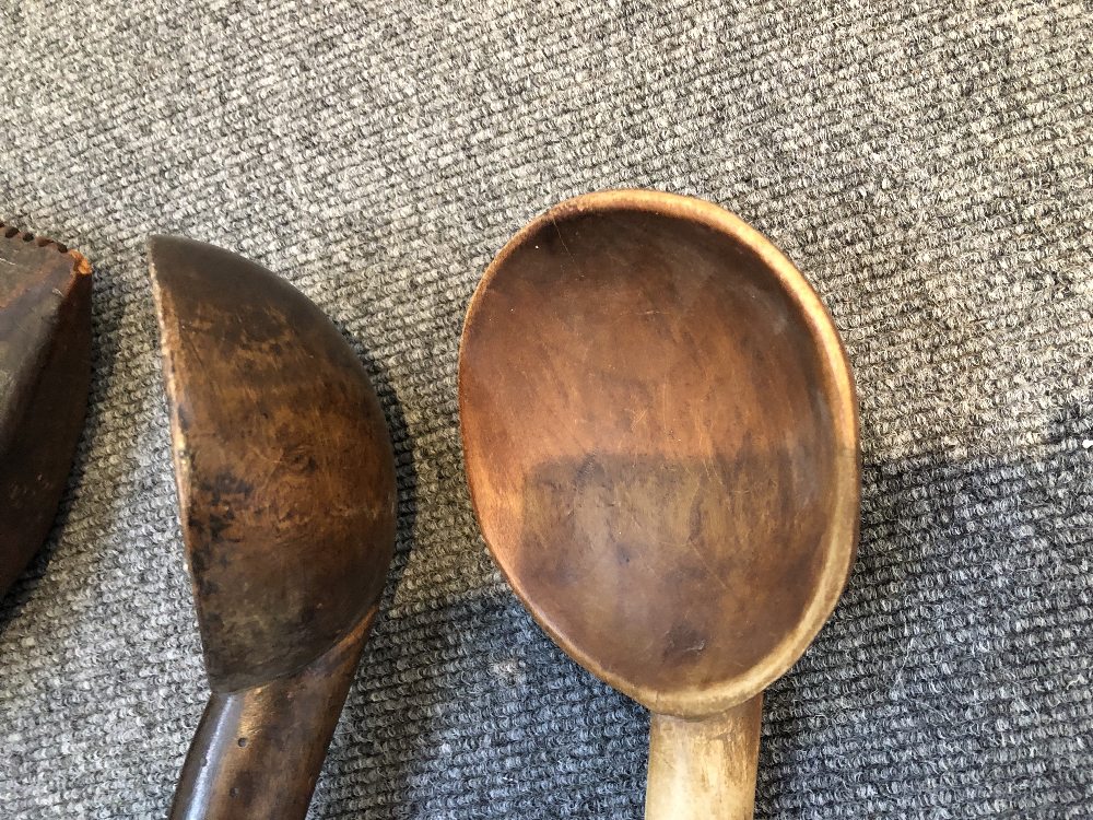 An unusual African hardwood combing tool (30cm), two wooden ladles, - Image 10 of 13