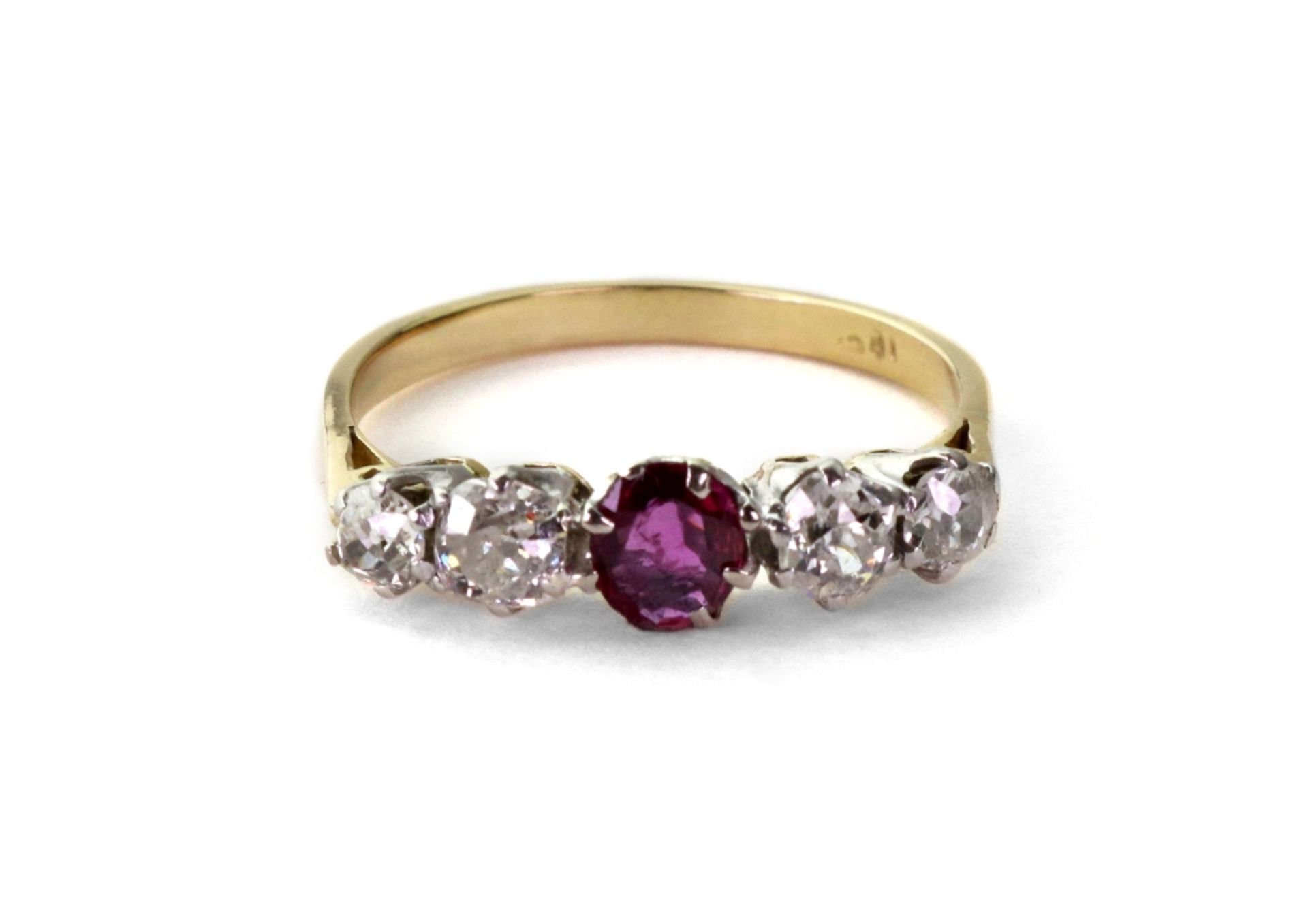 A five-stone ruby and diamond ring, - Bild 2 aus 2