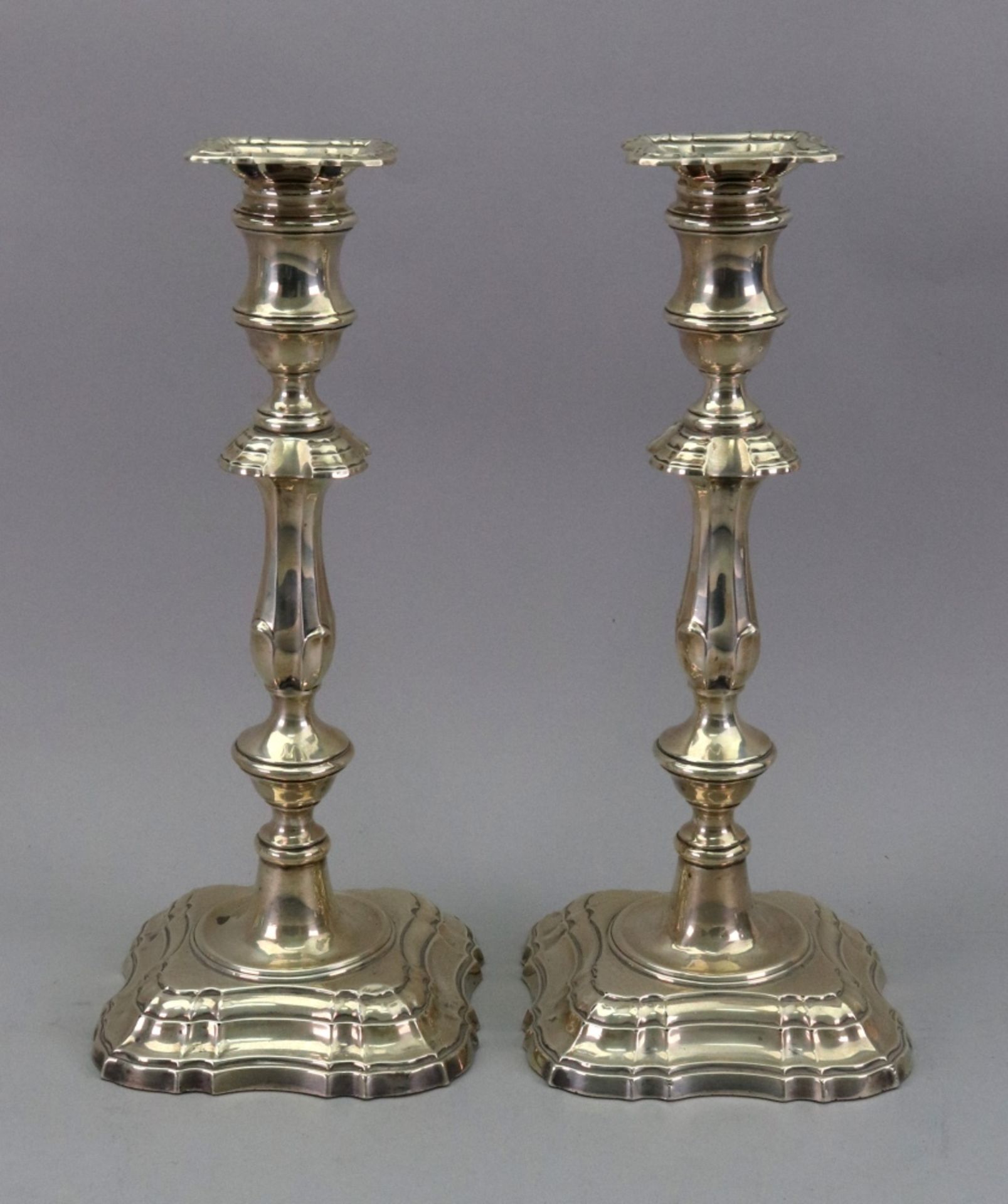 A pair of George II style silver candlesticks, Fordham & Faulkner, Sheffield 1907, - Image 2 of 2