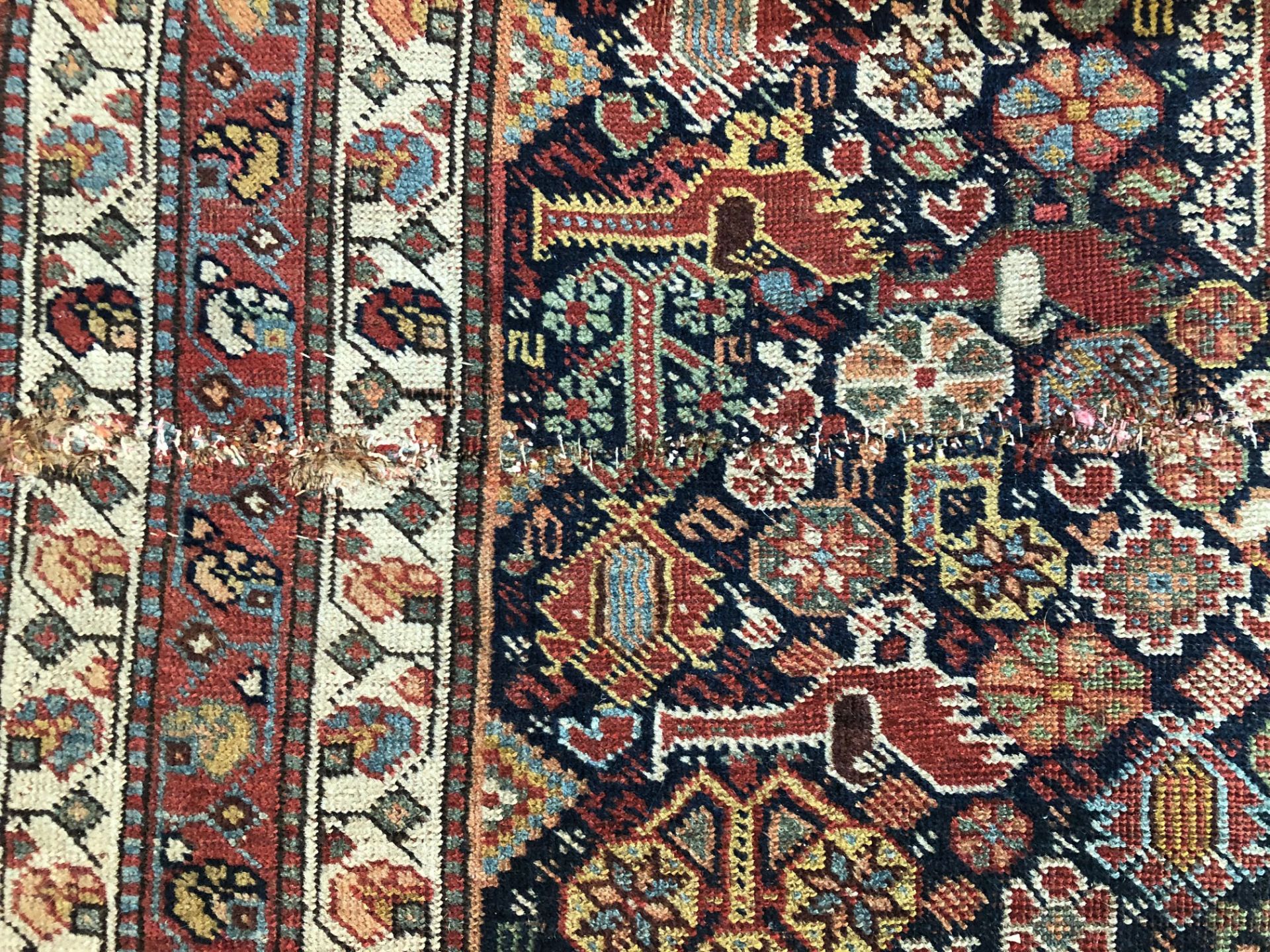 A Shiraz rug, with three joined lozenges, 220 x 156cm. - Image 4 of 6
