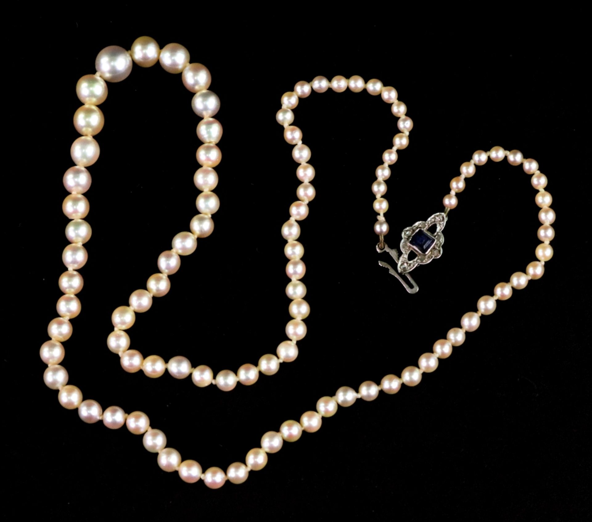 A cultured pearl single row necklace, the 101 beads graduated from 7.2mm to 2.