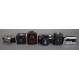 A quantity of vintage cameras including; Rodenstoc MEC 16 SB, Photowit Prontor 2, Optima 1535,