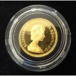 An Elizabeth II gold proof sovereign 1979, with a case.