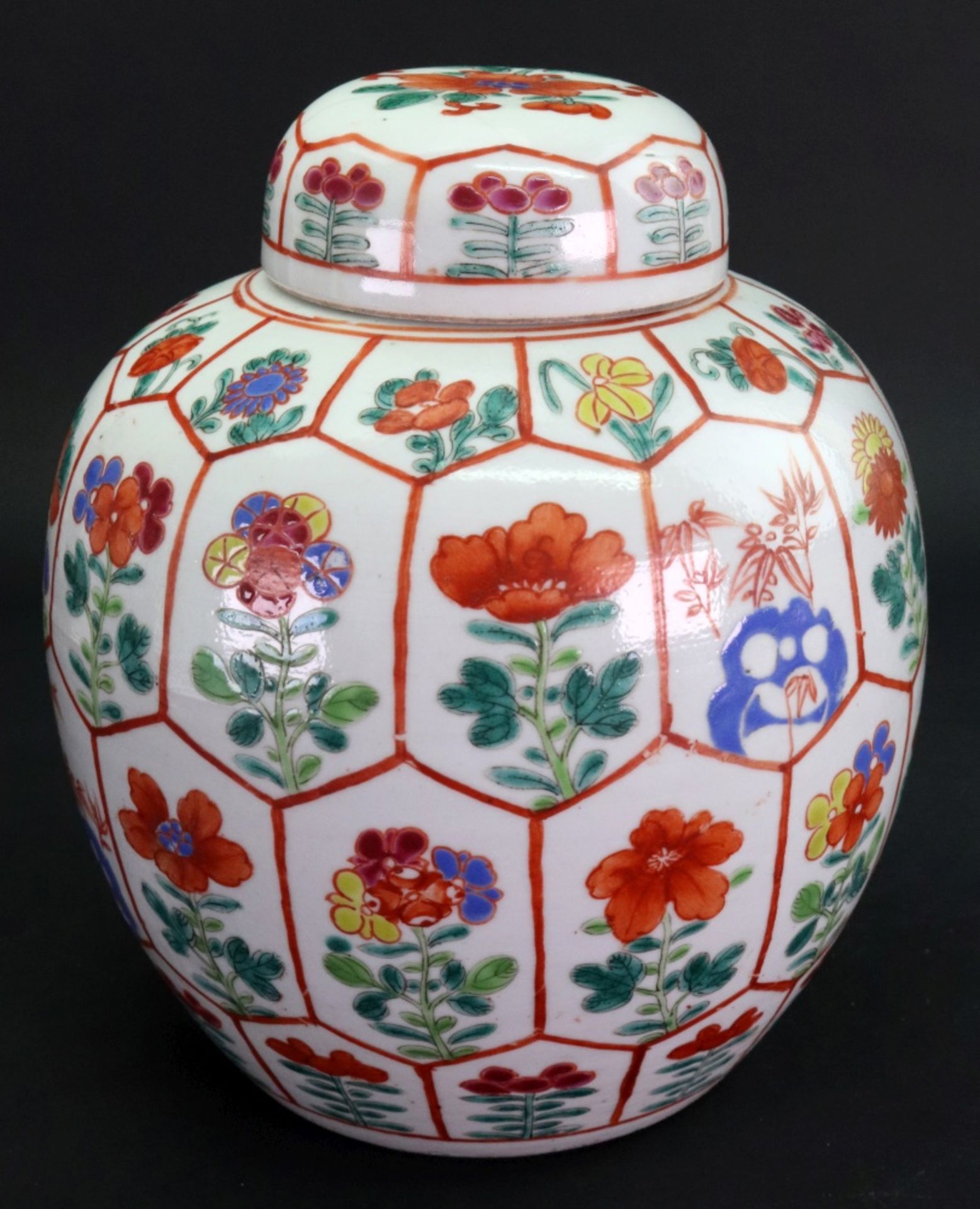 A pair of Chinese famille rose ovoid jars and covers, 20th century, - Image 7 of 14