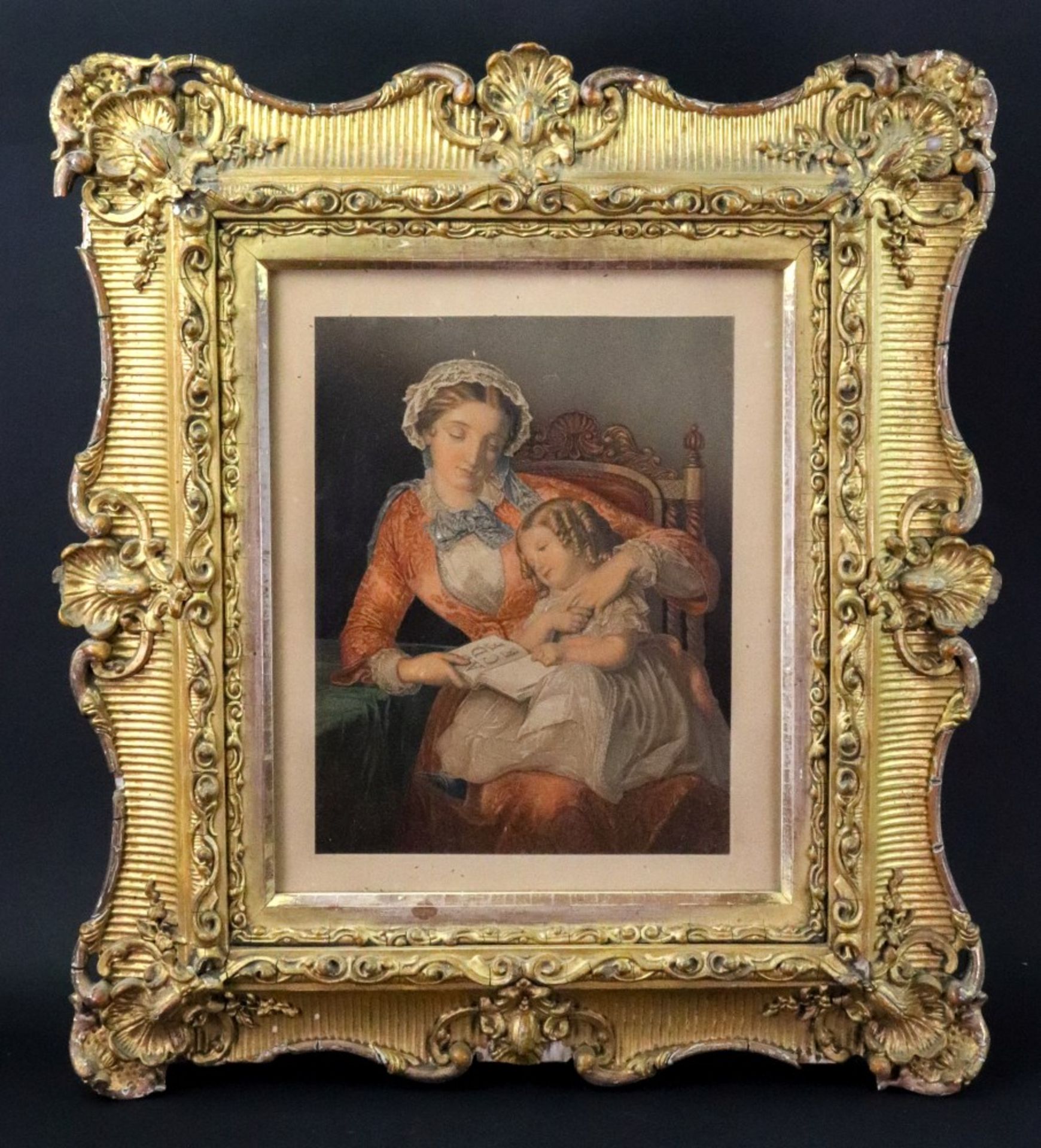 A Baxter print of a mother teaching her daughter to read, 21.5x 17cm, in an ornate gilded frame. - Bild 2 aus 2