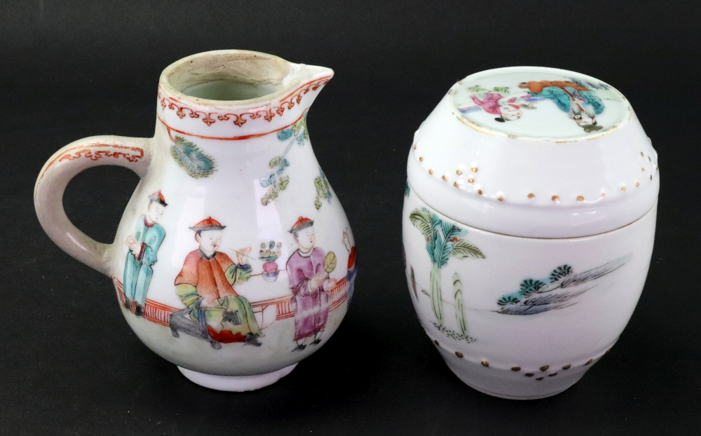 A group of Chinese porcelain, Qianlong and later comprising:- a baluster milk jug, - Image 5 of 10