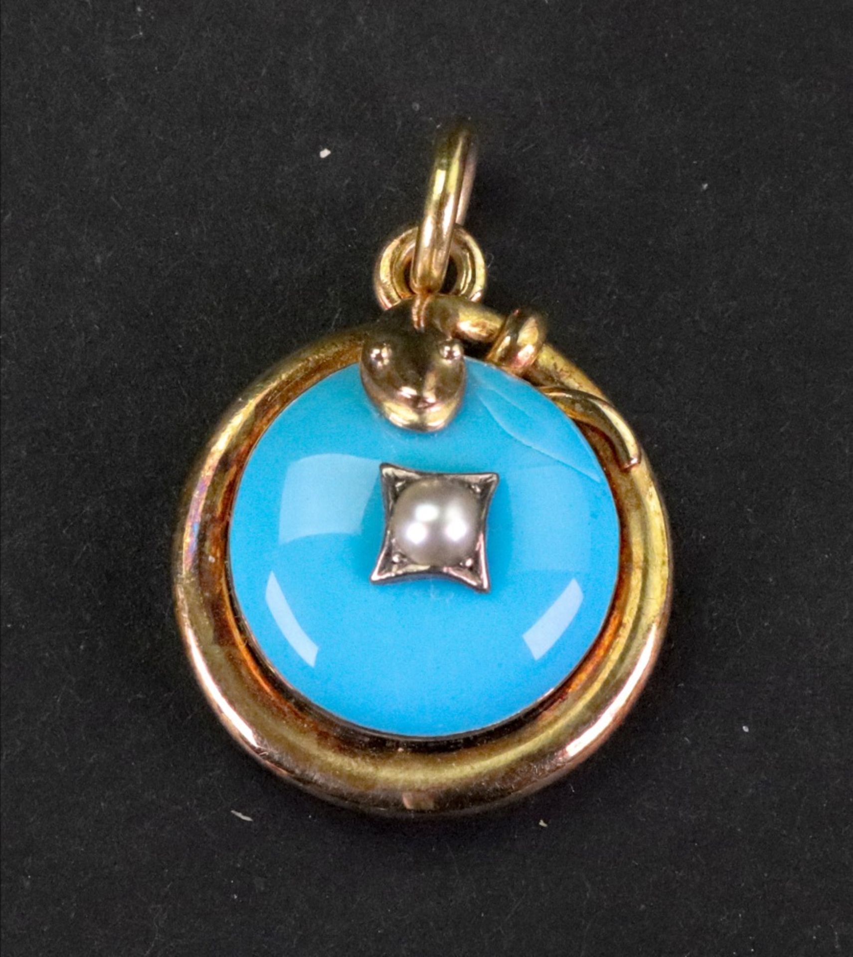 A Victorian gold and turquoise pendant locket,