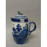 A group of Chinese blue and white export porcelains, late 18th/early 19th century,