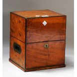 A Victorian oak square decanter box with four bottle interior, 22cm wide x 26cm high.