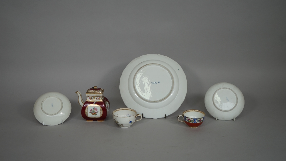 A group of Meissen porcelain, Marcolini period, late 18th/early 19th century, - Image 7 of 7