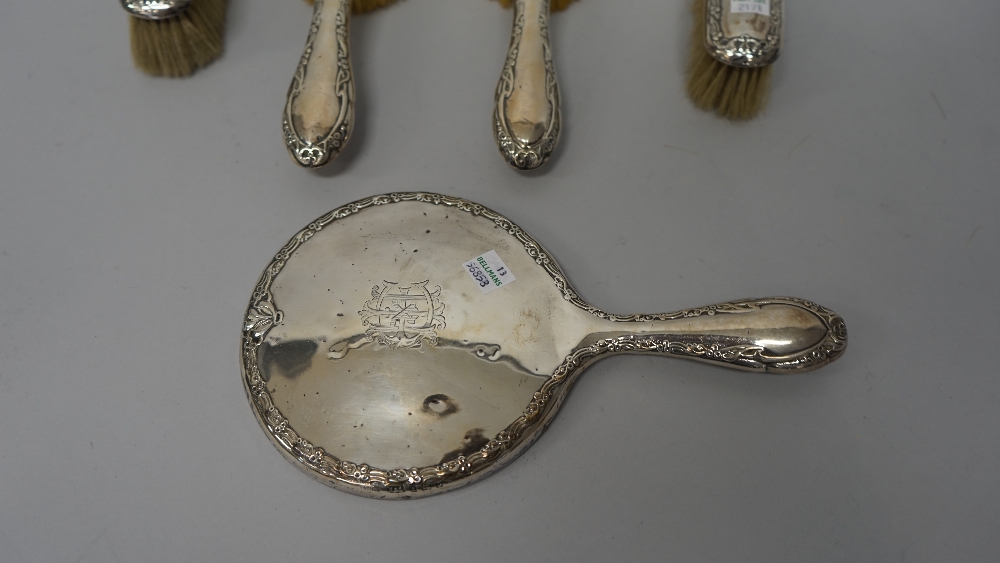 Silver and silver mounted wares, comprising; a lady's five piece dressing set, comprising; a mirror, - Image 3 of 8