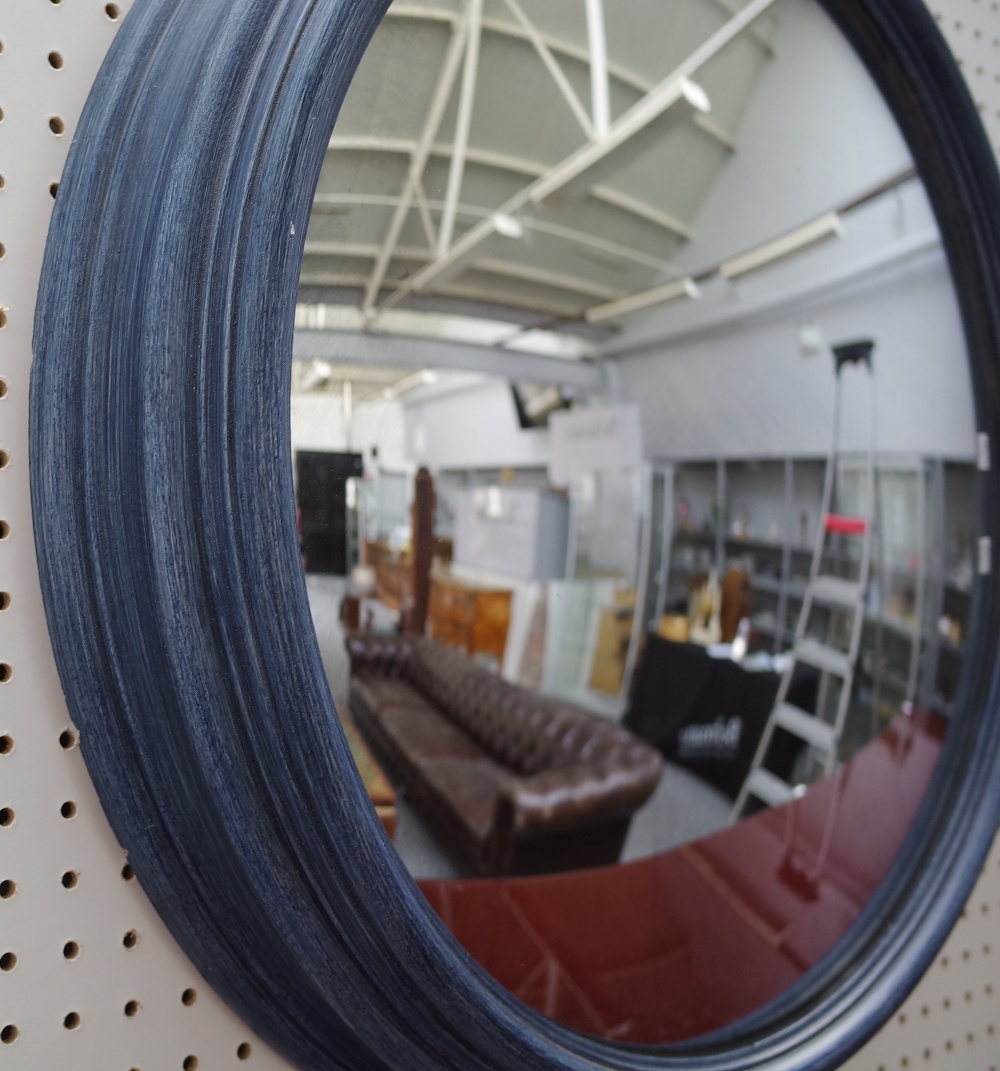 A set of three 20th century convex wall mirrors in blue painted moulded frames, 64cm diameter. - Image 4 of 5