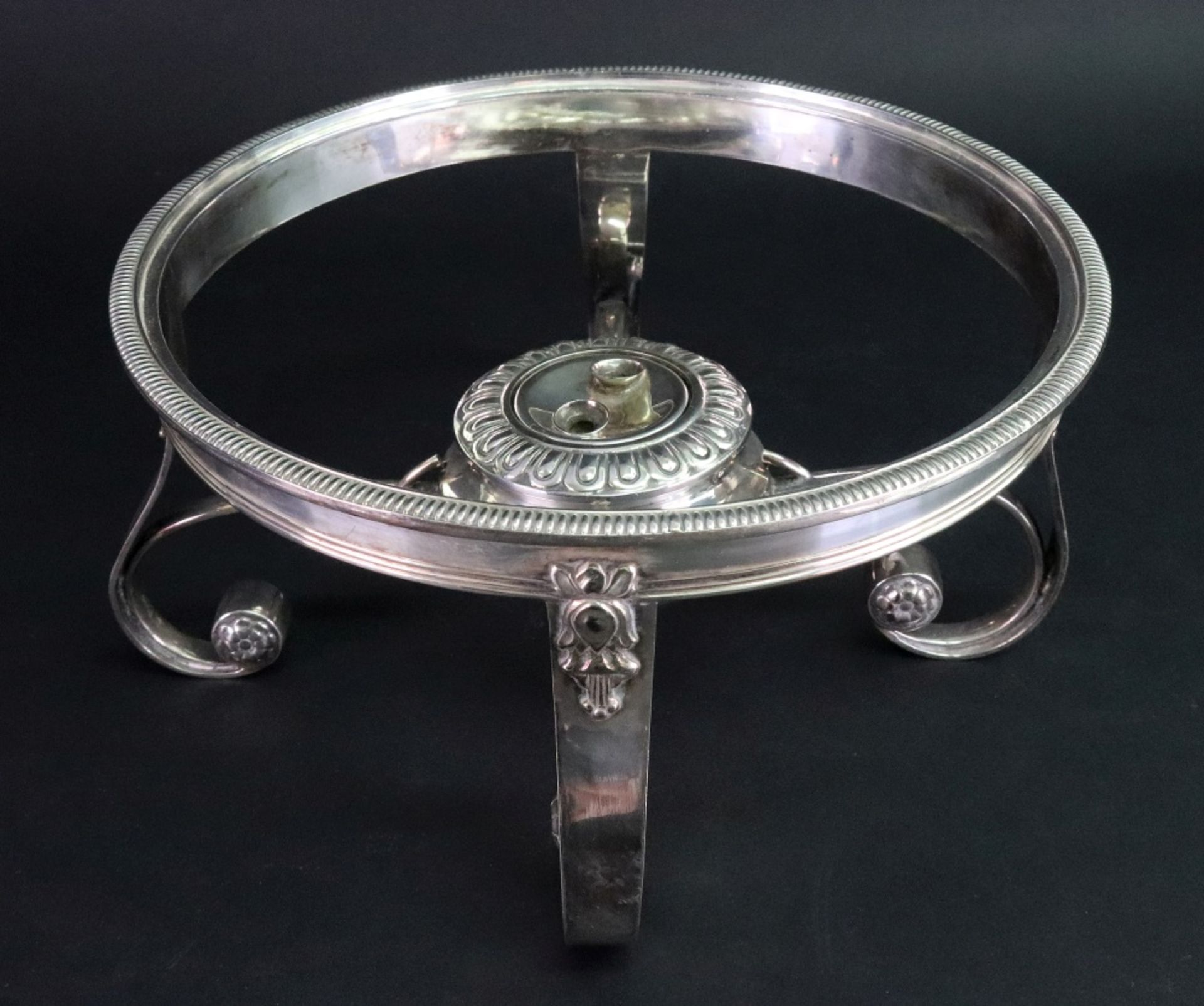 An Empire style electroplate circular entree dish on spirit heater stand, late 19th century, - Bild 3 aus 3