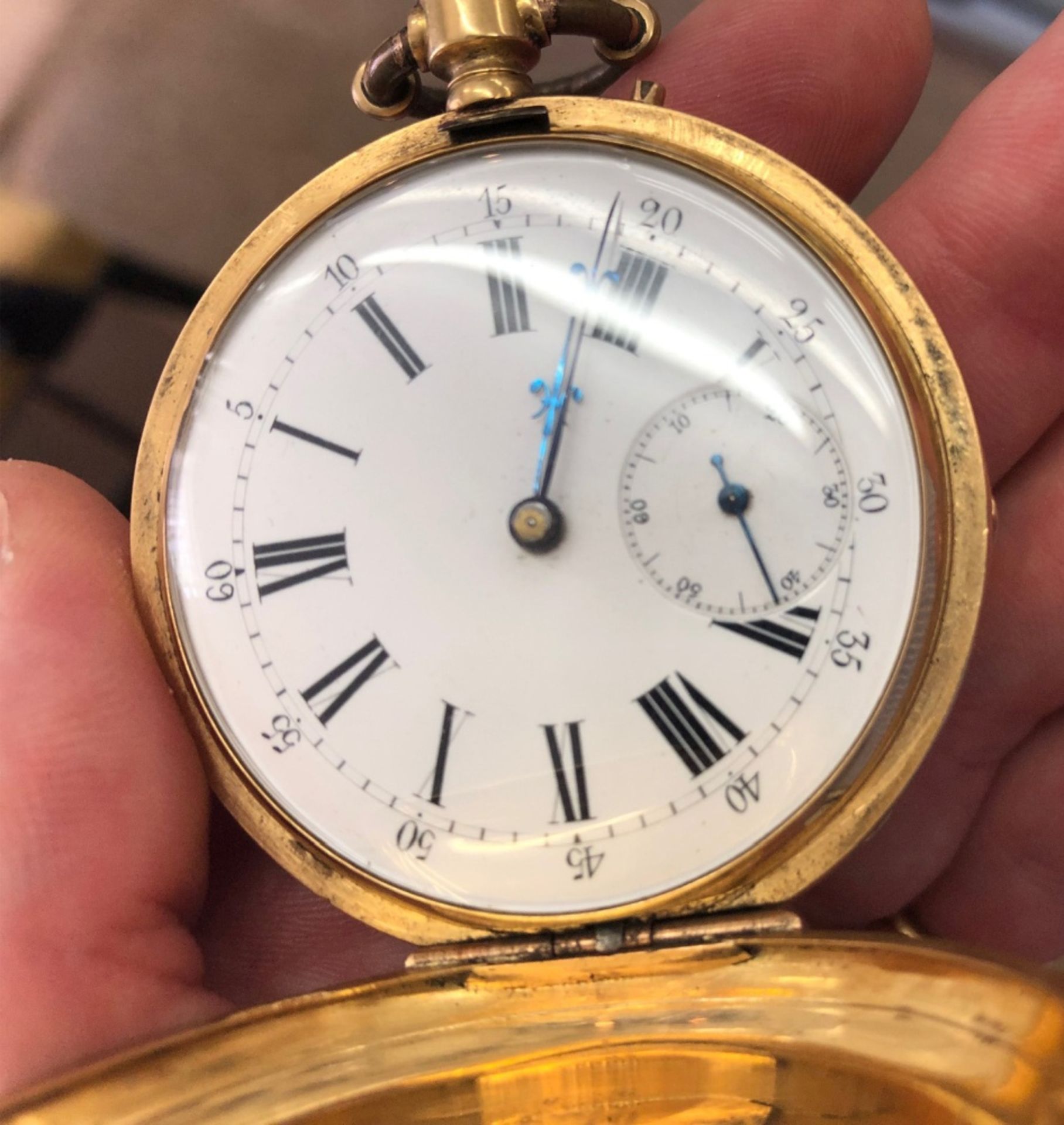 A French 18ct gold hunter keyless wind pocket watch, - Image 7 of 10