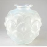 A Sabino opalescent glass vase, 20th century,