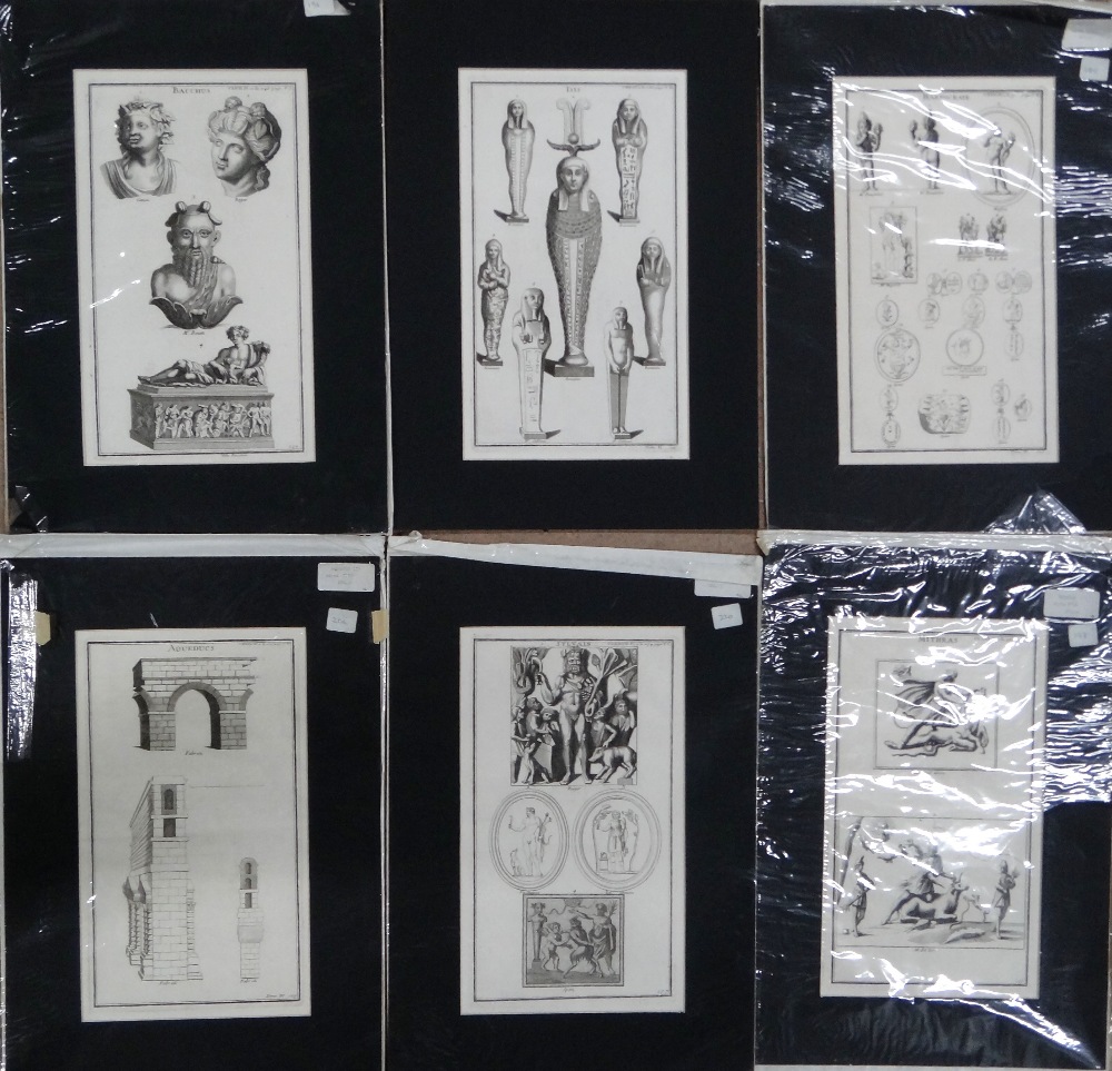 A quantity of assorted 18th and 19th century engravings of Classical and Egyptian monuments and - Image 4 of 10