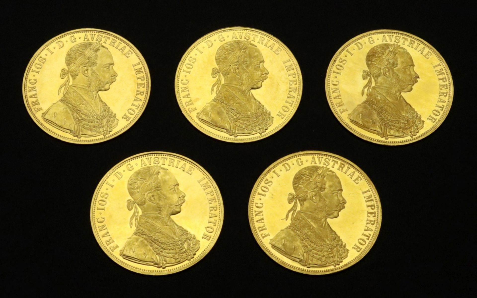 Five Austrian 1915 gold 4 ducats, re-struck, 69.8g. - Image 2 of 4