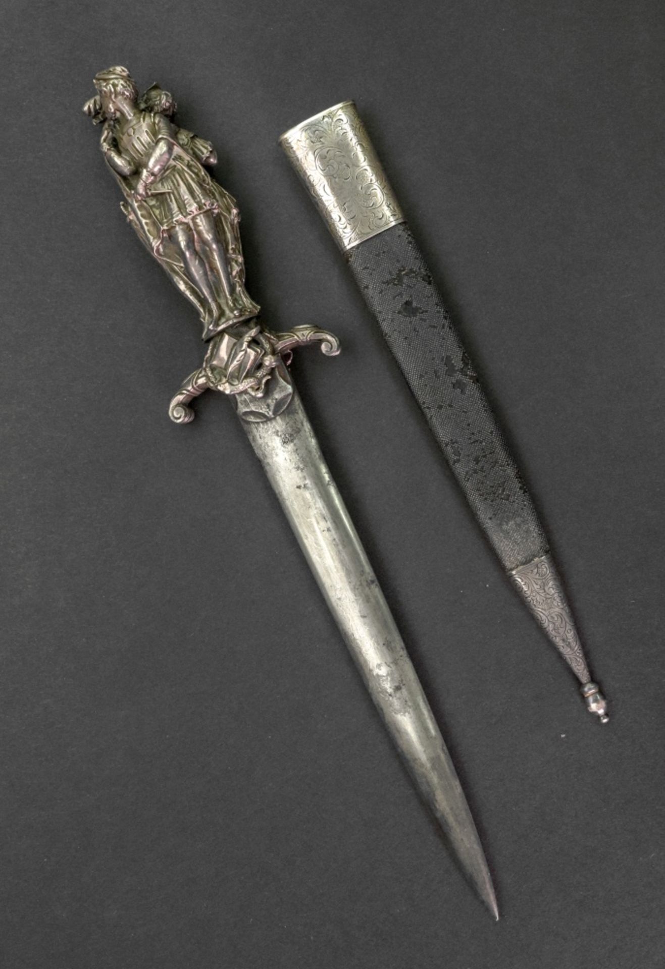 A silver handled dagger, cast as three standing figures dressed in period costume, - Image 5 of 7