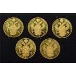 Five Austrian 1915 gold 4 ducats, re-struck, 69.8g.