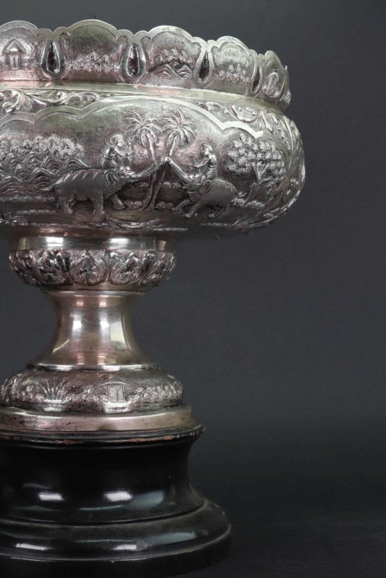 An Indian rose bowl, mid 20th century, detailed sterling silver, - Image 3 of 3