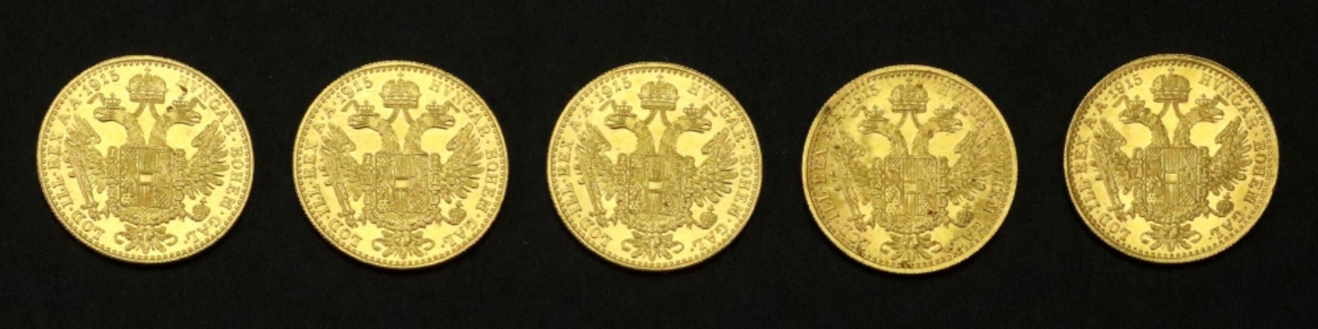 Five Austrian 1915 gold 1 ducat, re-struck, 17.4g.