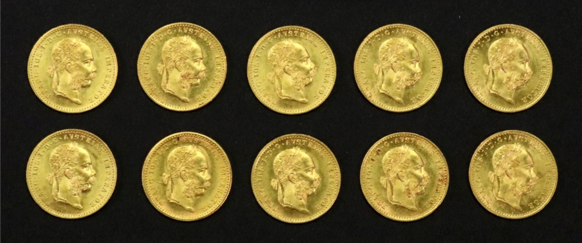 Ten Austrian 1915 gold 1 ducat, re-struck, 35g.