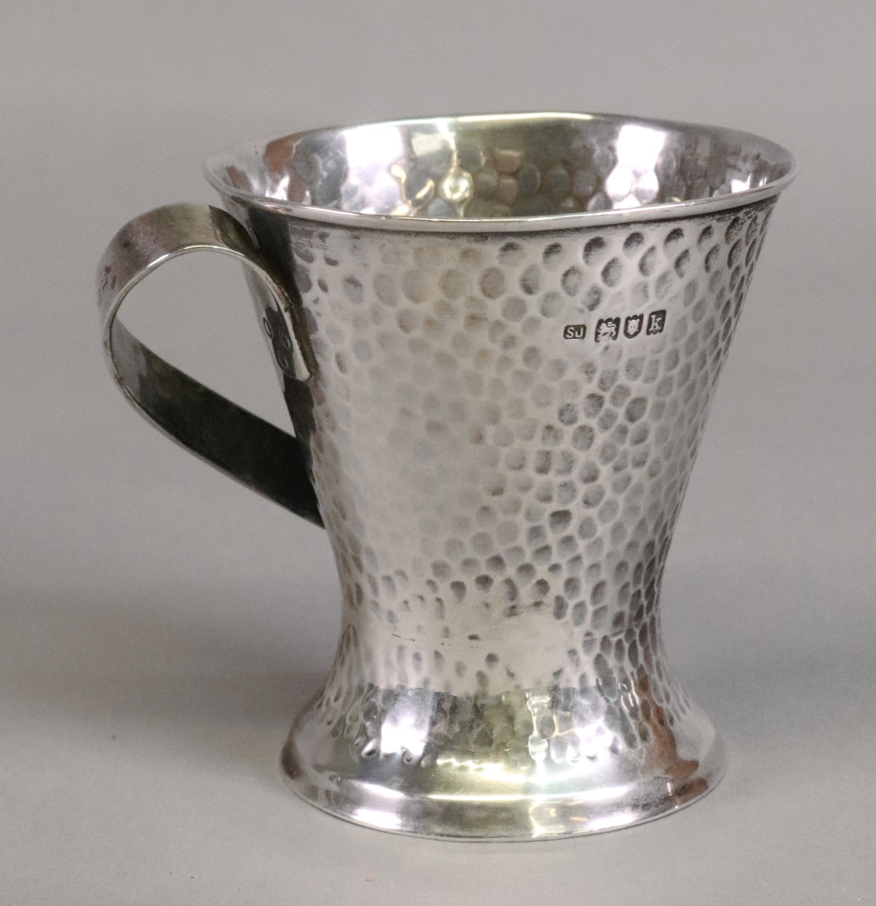 An Art Nouveau silver christening mug, Samuel Jacob, London 1905, spot hammered, - Image 2 of 2