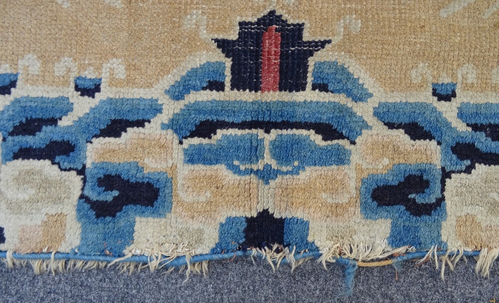 An early 20th century Chinese dragon rug, - Image 3 of 8