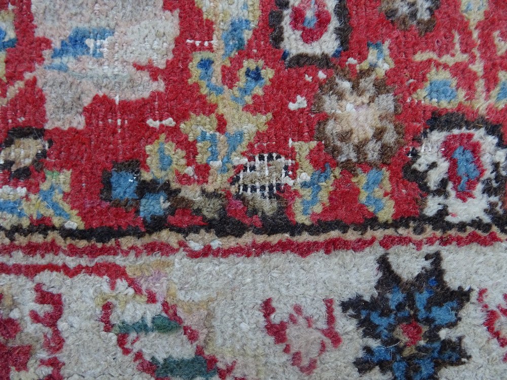 A Mahal rug, the chequered feel with a medallion to the centre, - Image 7 of 8