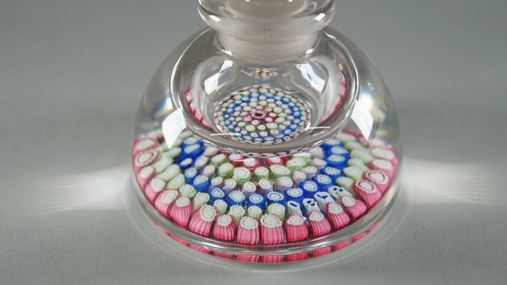 A millefiori glass paperweight inkwell, probably Whitefriars, 20th century, - Bild 2 aus 3