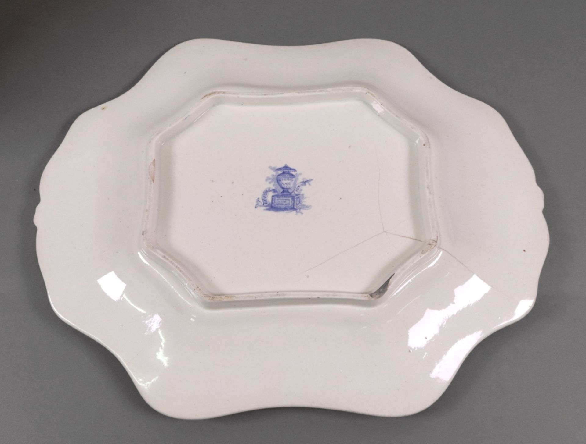 A Beauties china blue and white soup tureen, cover and stand, 19th century, - Image 7 of 8