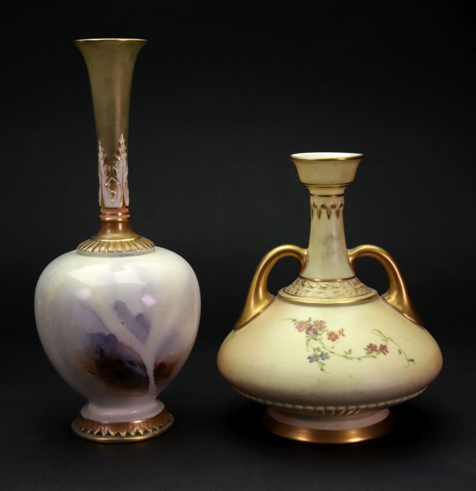 A collection of five pieces of Royal Worcester, a vase, shape no. - Image 5 of 28