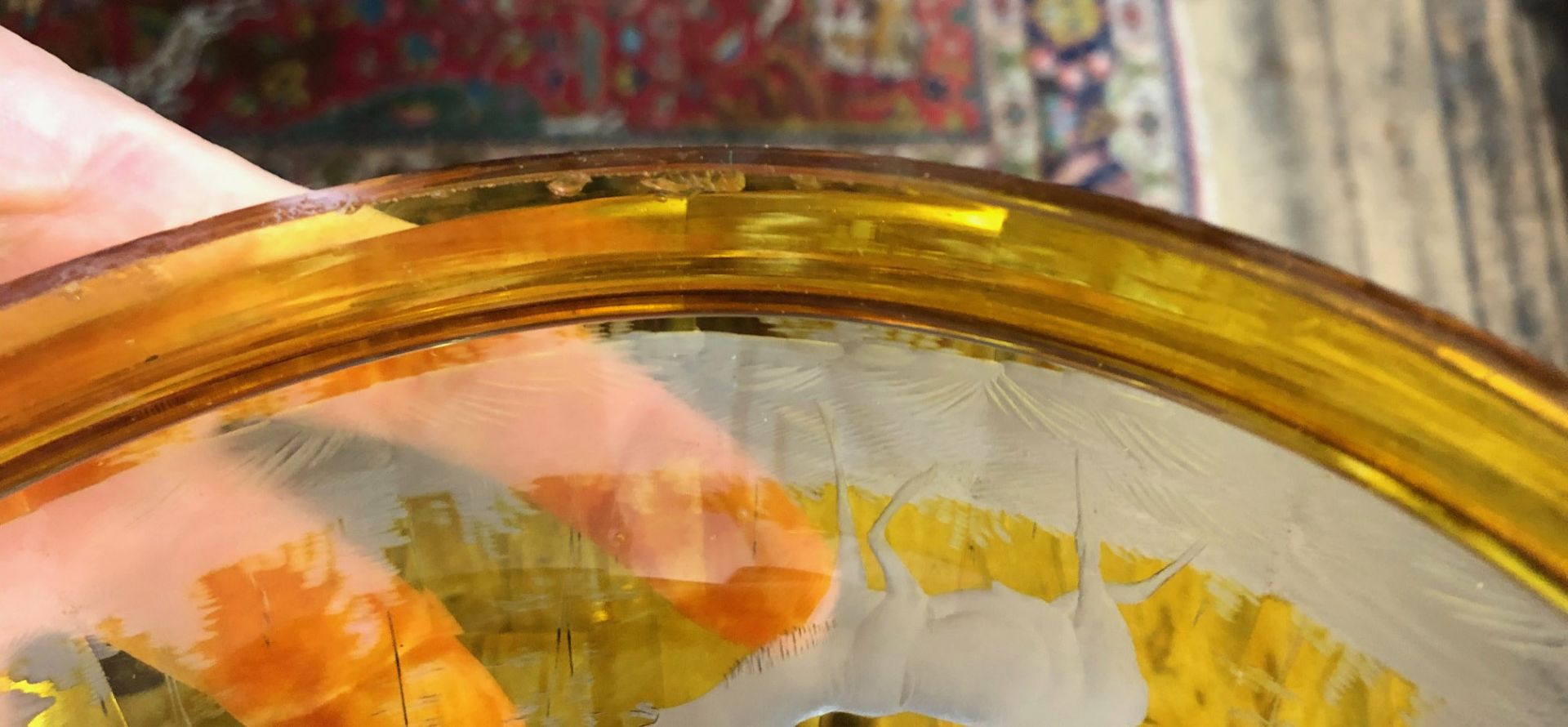 A Bohemian amber-stained glass punch bowl, cover and stand, mid 19th century, the domed cover, - Bild 6 aus 10