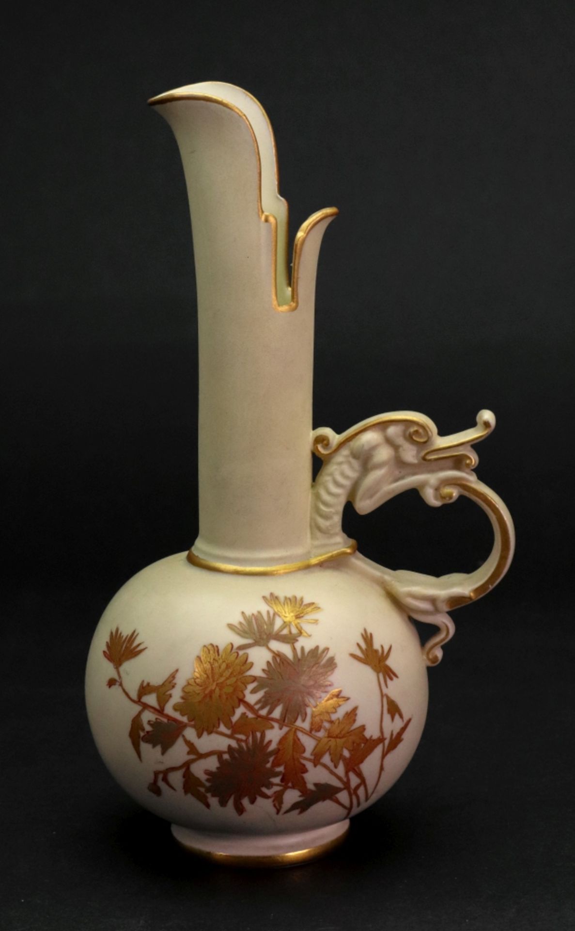 A collection of five pieces of Royal Worcester, a vase, shape no. - Image 12 of 28