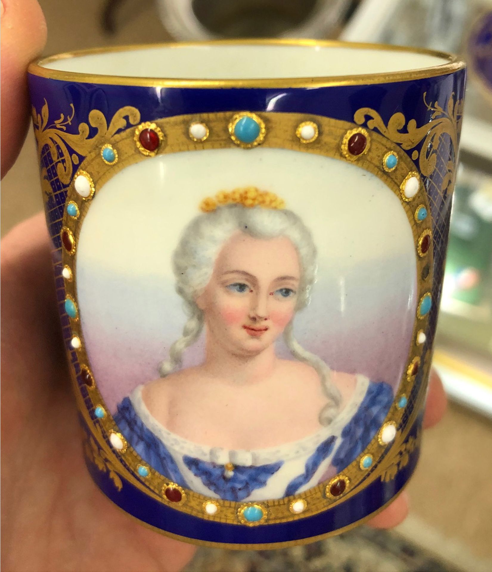 A pair of Sevres style coffee cans and saucers, each painted with a bust portrait of Mme. - Bild 7 aus 14