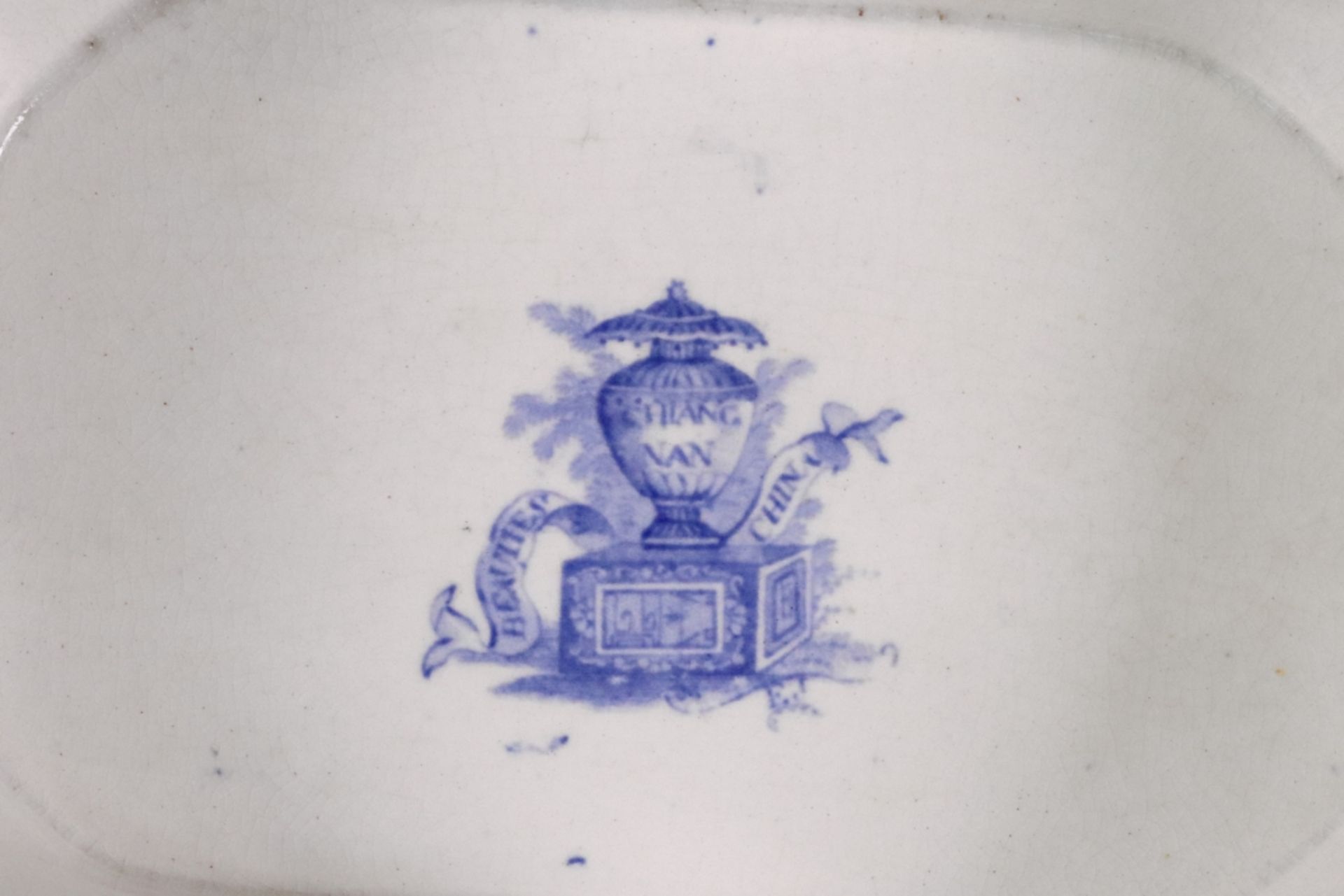 A Beauties china blue and white soup tureen, cover and stand, 19th century, - Image 4 of 8