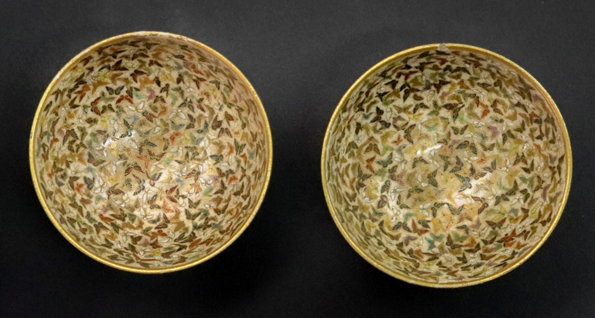 Yabu Meizan; a pair of miniature Japanese Satsuma bowls, painted with butterflies and flowers, - Bild 7 aus 17