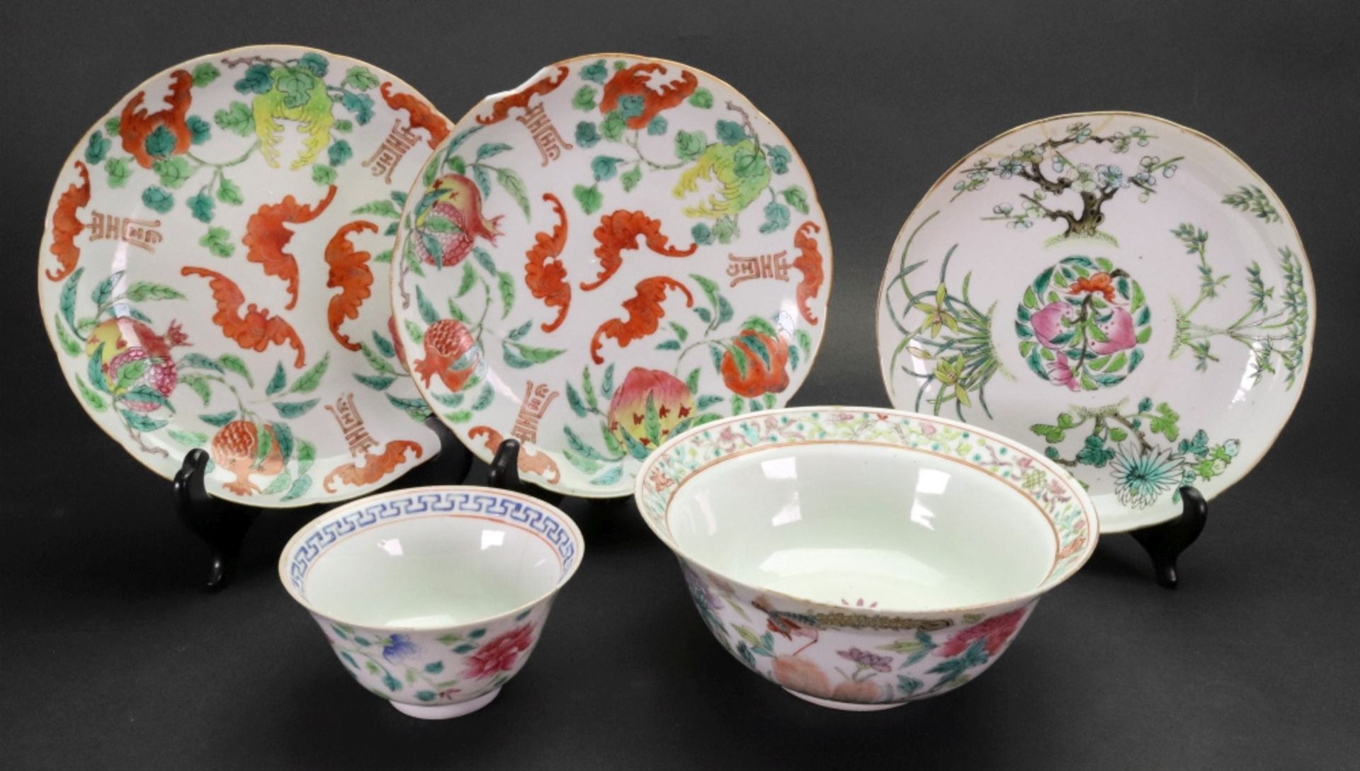 A group of Chinese famille-rose porcelains, late 19th/20th century, comprising; a bowl, - Image 2 of 14