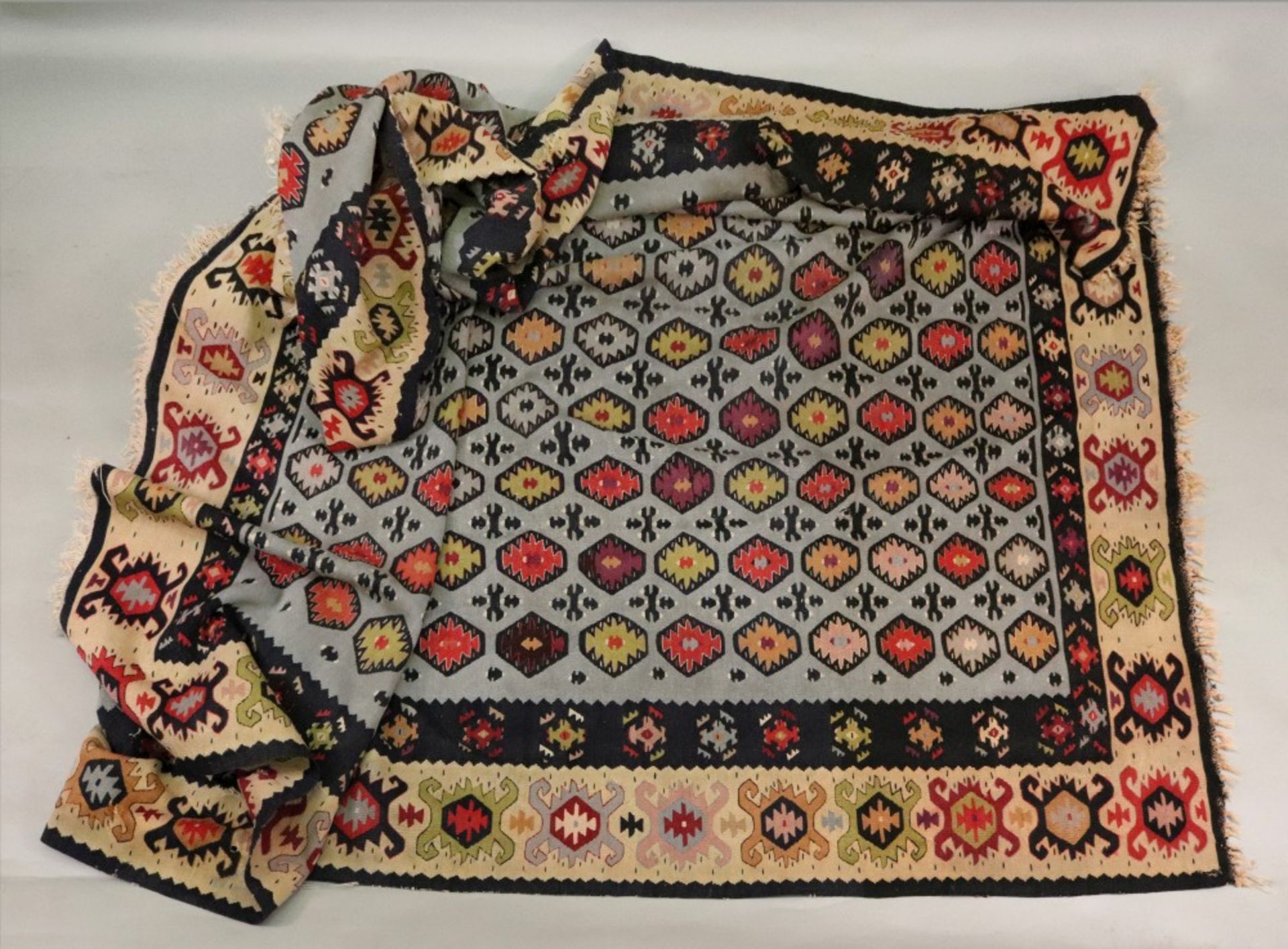 A Kelim rug, 278 x 223cm.