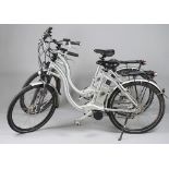 Flyer, two electric bikes, (lacking keys), wheel size 26 inches, (a.f.).