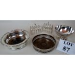 A selection of silver plated items, comprising 2 wine coasters,
