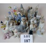 Seventeen 20th century continental ceramic figures of clowns est: £30-£50